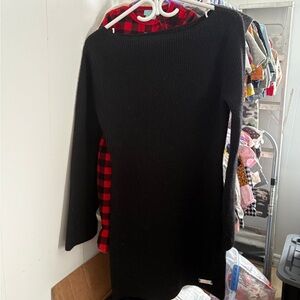 Classic Black Women's Crew Neck Sweater value 125$